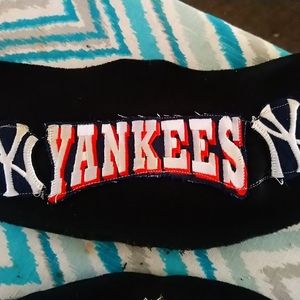 MLB New York Yankees Adult Face Covering